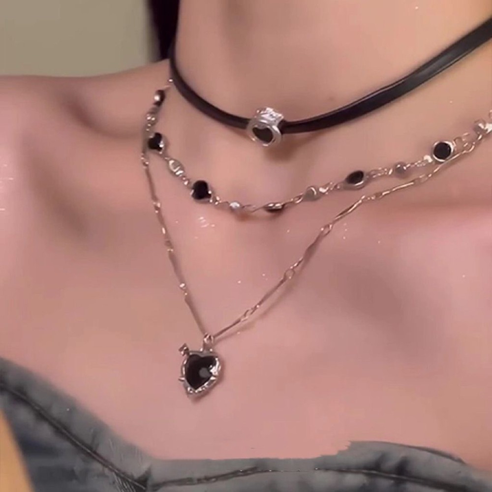 Y2K Gothic Love Heart Pendant  - Layered Pendant Necklace Aesthetic 评论和价格