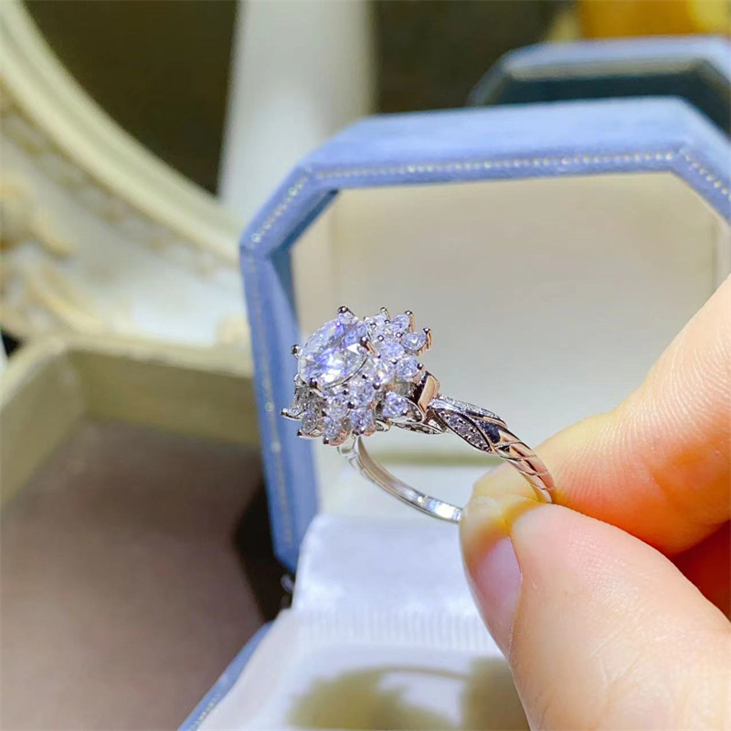 Luxury white gold solid platin - Moissanite Engagement Ring 1 Carat 评论和价格